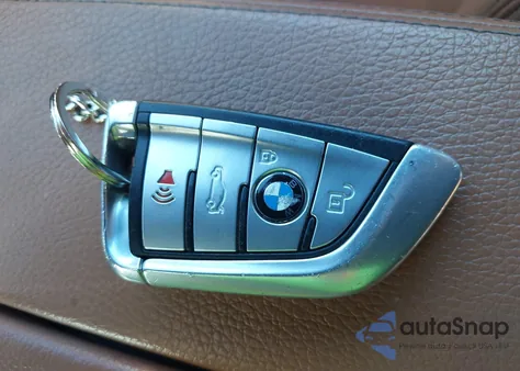 2020 BMW 530I xDrive из США, поврежденный, VIN WBAJR7C08LCD58710